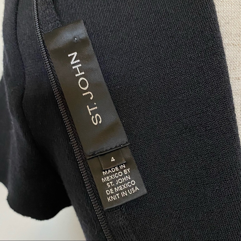 ⭐️ SOLD ⭐️ St. John Wool Blend Knit Key Hole Sheath Dress Size 4 Black - Picture 10 of 11